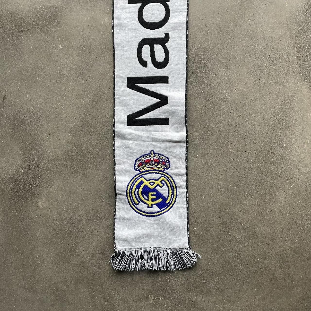 Adidas Real Madrid Football Scarf